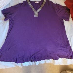 Chic Purple V-Neck Women's Tee